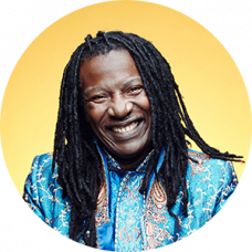 Portrait Alpha Blondy artiste ayant collaboré avec le graphiste musical Loseou