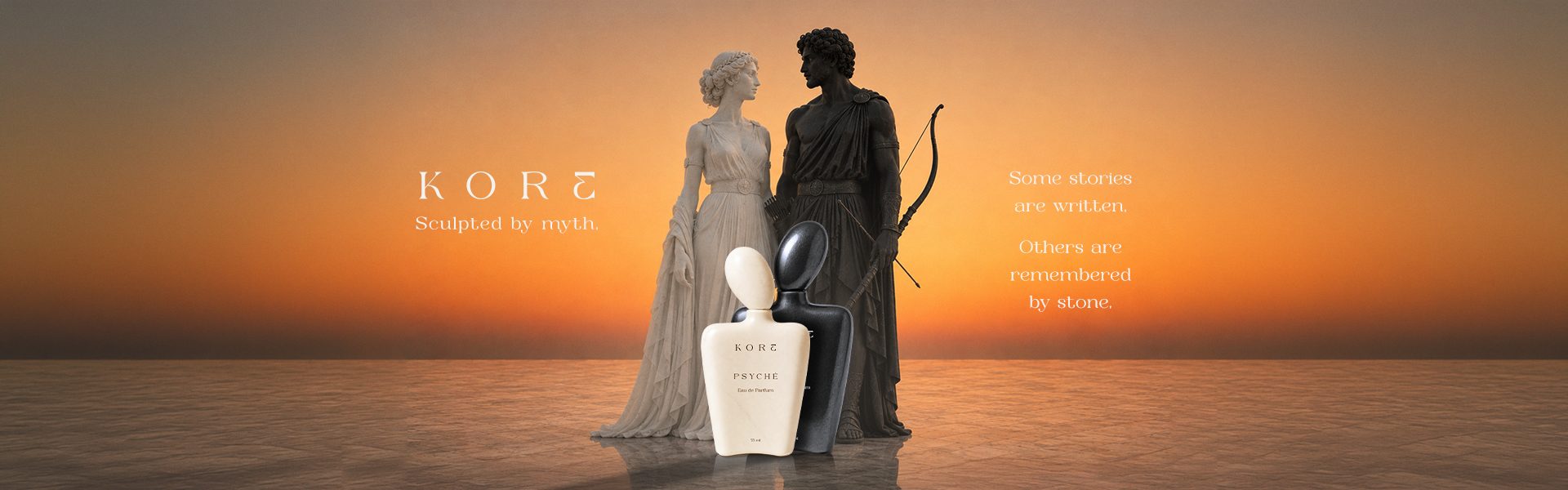 Header du projet de design parfum KORE montrant les flacons Eros et Psyché devant deux statues inspirées de la mythologie grecque au coucher du soleil.