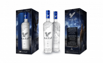 Packaging produit premium sur-mesure avec coffret et bouteille – design packaging luxe par directeur artistique