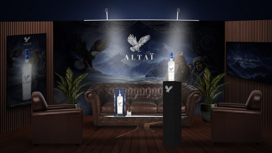 Stand premium avec packaging de luxe pour vodka Altaï, univers de marque, PLV digitale, affiche et podium produit spiritueux haut de gamme