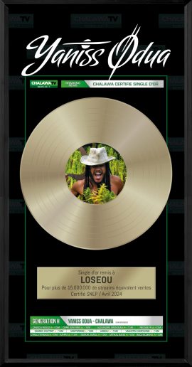 Fabrication disque d’or Chalawa – Loseou Fabrication disque d’or personnalisé – mockup préparé par Loseou pour le trophée Chalawa, certifié SNEP et remis à son propre nom.
