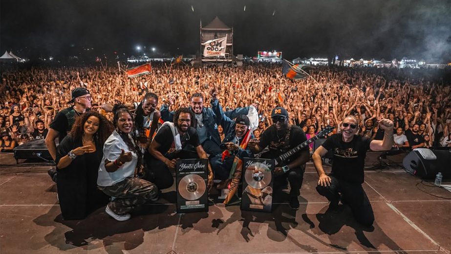 Remise des disques d’or à Yaniss Odua – No Logo Festival 2025 (Sold Out)